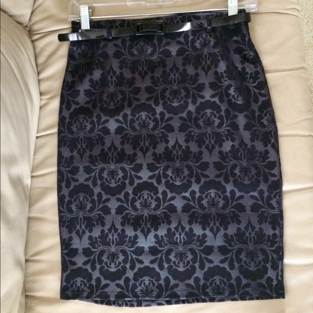 NWOT Body Central Black Pencil skirt